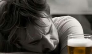 jak vypadá alkoholik